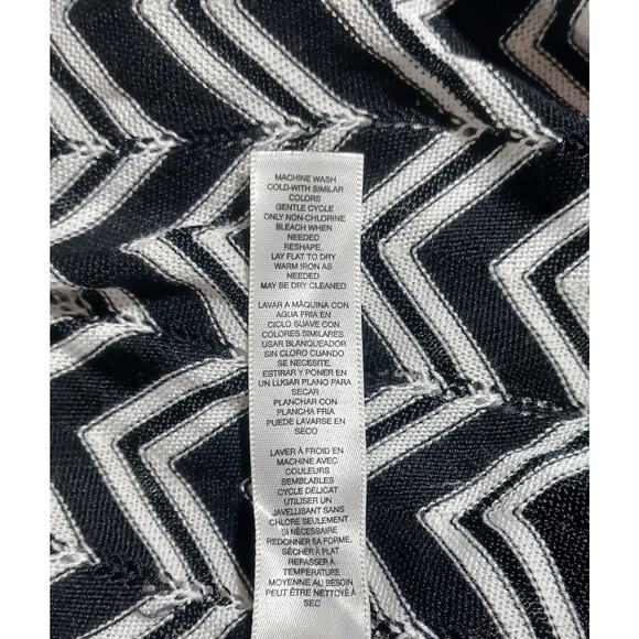 White House Black Market sz L Chevron Stripe Pointelle Sweater Dress Black White - Picture 8 of 9